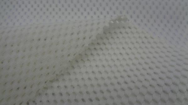 Mesh White Fabric 90% Nylon 10% Spandex 120 Gsm Water Droplets Shape