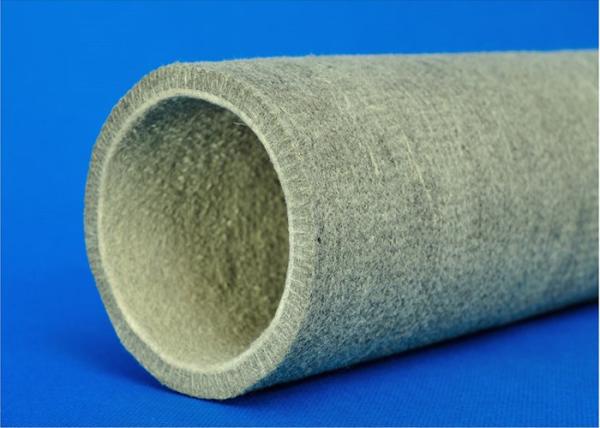 500 graus Kevlar de alta temperatura com o tubo do rolo de feltro da mistura do carbono para a extrusão de alumínio