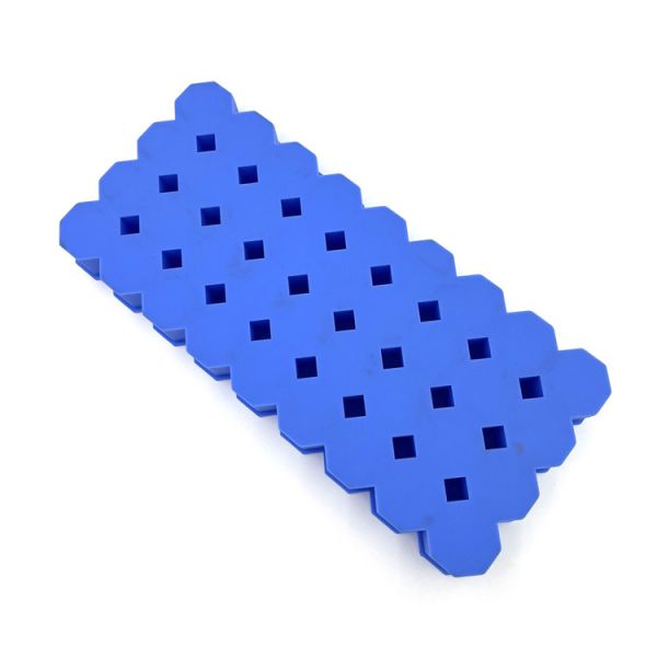 Tasteless Heatproof Ice Tray Moulds , Nontoxic Silicone Mini Ice Cube Trays