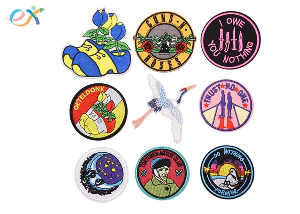 Various Types Rosees Iron On Embroidered Patches Round Shape Custom Made