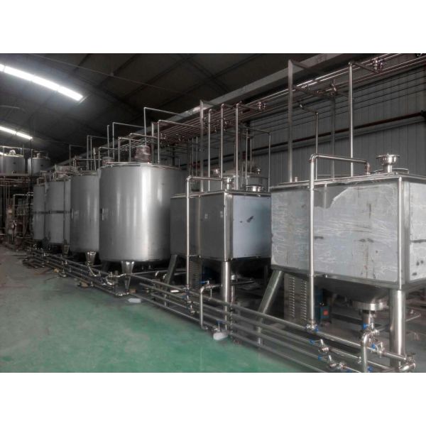 Stainless Steel Buffer Tank / Jacketed Stainless Steel Tank Corrosion Resistant