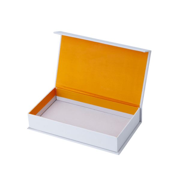 Foldable Cardboard Holiday Gift Box Packaging Reusable With Magnetic Closure