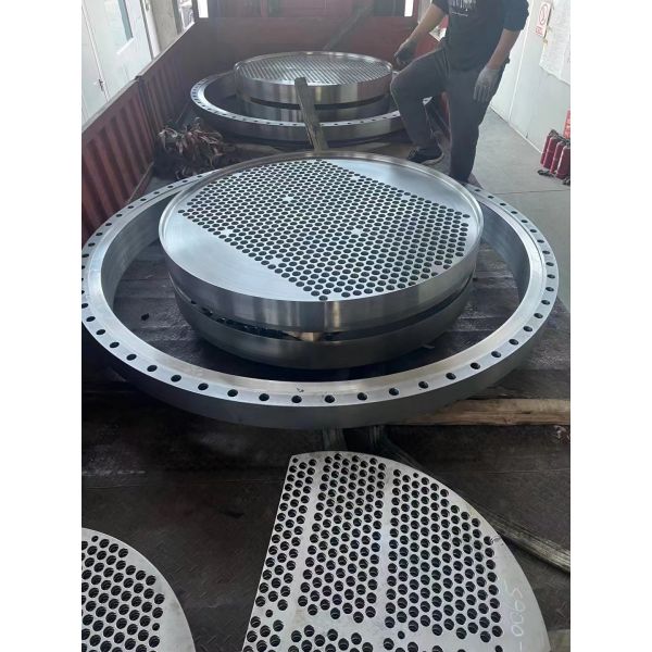 ASTM B898 Hoja de tubo de titanio Hoja de tubo de placa de recipiente a presión de níquel 3-400 mm