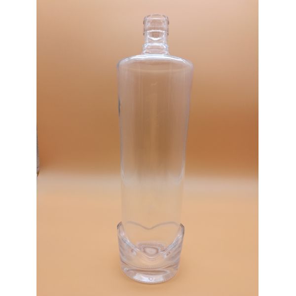 Customized 1000ml 750ml 700ml 500ml Glass Bottle for Liquor Vodka Gin Whiskey CE Standard