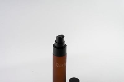 Eco Friendly Amber Cosmetic Bottles With LOGO Printing And Label Stick