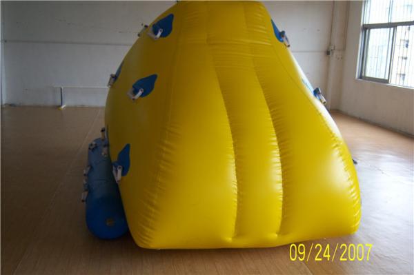 Funny Floating Inflatable Water Games , Inflatable Rock Climbing Wall For Water Leak Proof