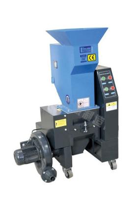 Durable Plastic Bottle Grinder Machine / Plastic Bottle Crushing Machine Long Service Life