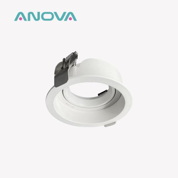 Quadro comercial de holofotes recortados de 75 mm de alumínio GU10/MR16
