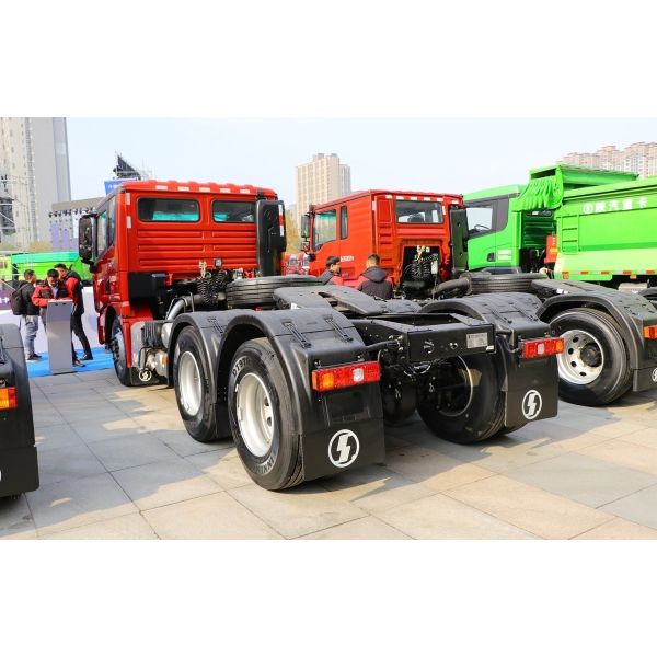 Shacman X3000 6X4 Mining Crane Heavy Truck 10 12 Wheeler Tractor Trailer Trucks