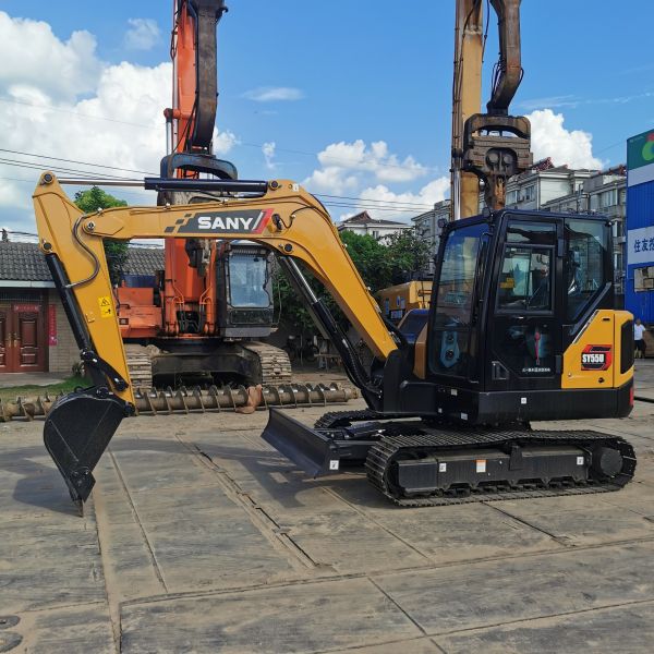 SANY SY55U Excavator 5 Ton Mini Excavator with Original Hydraulic Cylinder and 36KW