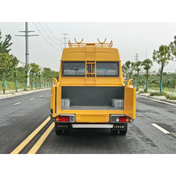 Emergency Truck Brand New Wrecking Truck Engineering Rescue Vehicle Fire Fighting Truck Hydraulic Pickup with Factory Price