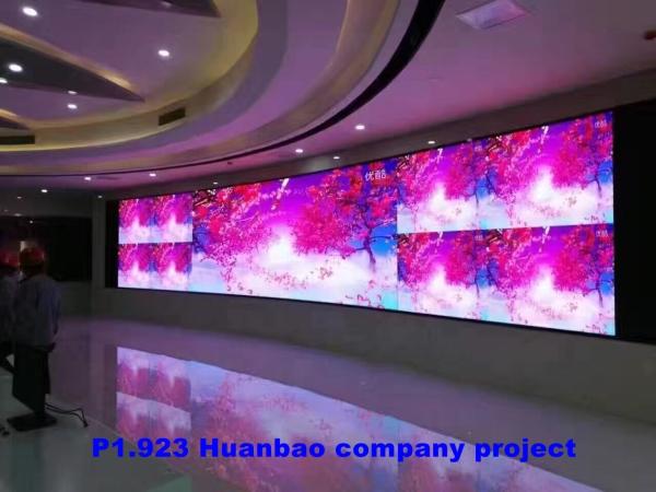 SMD1515 Outdoor LED Video Wall P1.56 P1.25 P1.923 Magnetic Suction