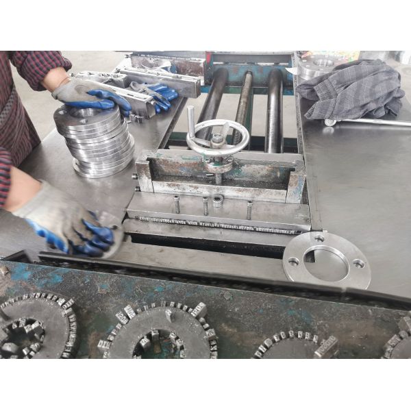 Carbon Steel Slip On Flanges ASME B16.5 Class 300 Raised Face SORF for Plumbing Needs