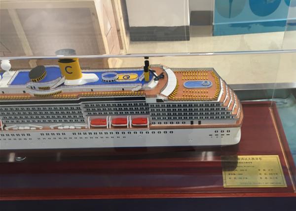 Creative  Plastic Cruise Ship Models Costa Atlantica Cruise Ship Shaped Restore