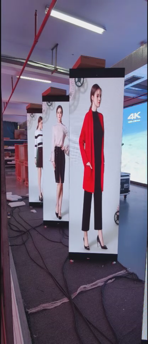 P2.976 USB Plug-and-Play LED Poster Display with 800nit High Brightness and 33mm Ultra-Slim Cabinet
