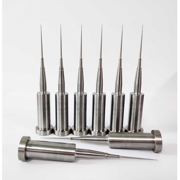 Filtered Pipette Tips With Good Surface Finish, Concentricity, and M340 Material for Precision Mould Parts