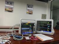 Moniteur cardiaque néonatale en soins intensifs avec ECG NIBP SPO2