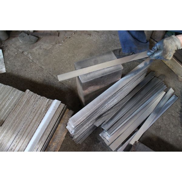 Competitive HSS Metric Serrated Knives for Long Life Woodworking Planer 600*60*6mm