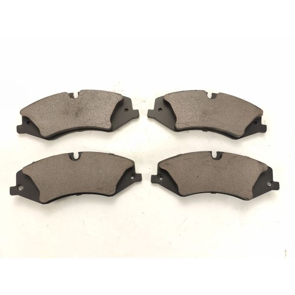 LR051626 LR065492 SFP500020 LR016962 LR021316 LR079910-1 Front / Rear Brake Pad For Land Rover Discovery 3/4/5, Sport 3.0T