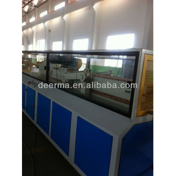 WPC Decking Floor Machine for Wall Panel and WPC Door Frame Powered by Siemens Motor