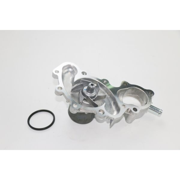 Toyota Land Cruiser 2000-2002 Car Water Pump 16100-69545/16100-69395
