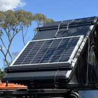 3-4 personas 4x4 Overland Hard Shell Tienda de techo lateral duro Camper superior con tela de Oxford