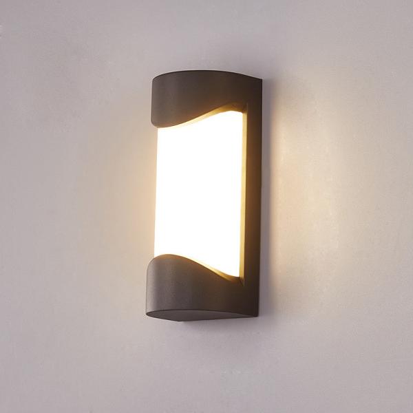 Waterproof IP65 vertical 12W outdoor wall sconce lighting fitting external wall lamp