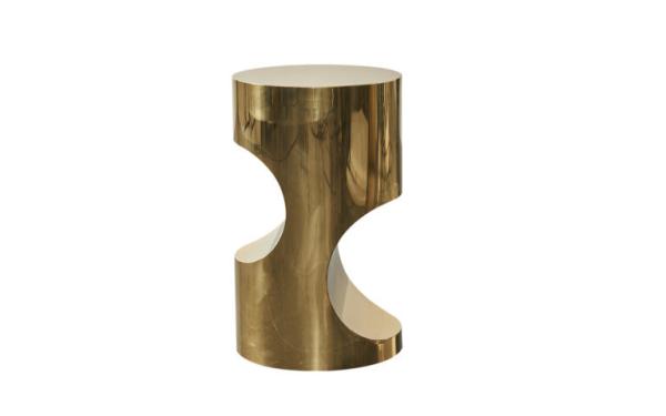 Acier de contour Table à café nordique Fluidité style métal ancien