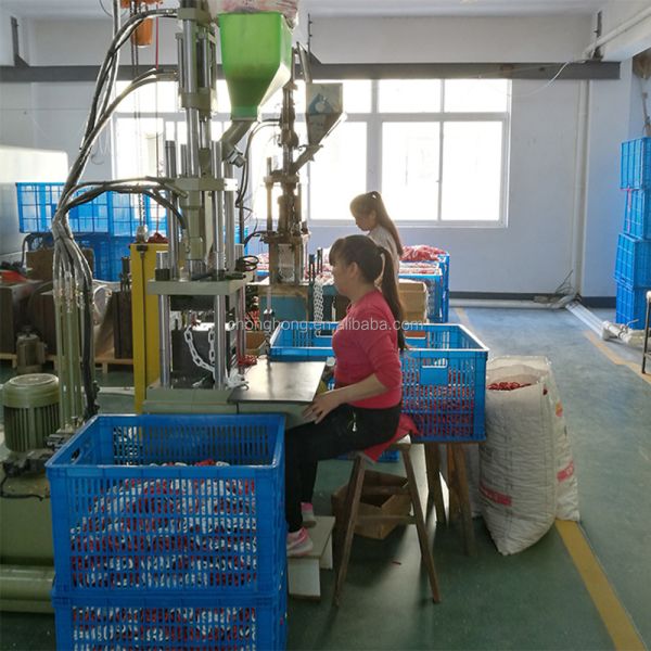 8 мм PE Красный/Белый/Желтый/Черный цветовой пластиковый цепь безопасности для долговечной защиты дорожного движения