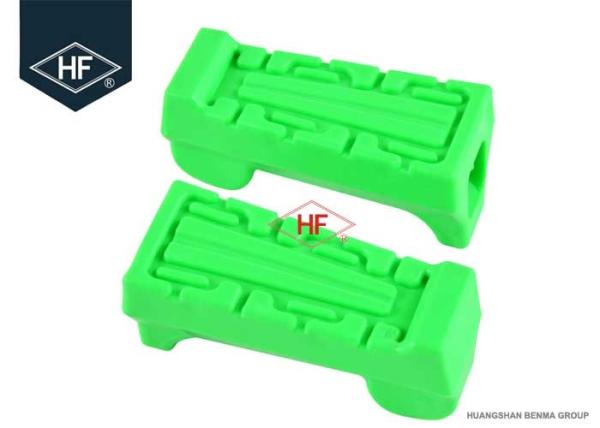 YBR125 JYM125 Motorcycle Front Footrest , Rubber Front Footrest Motorcycle Body Parts