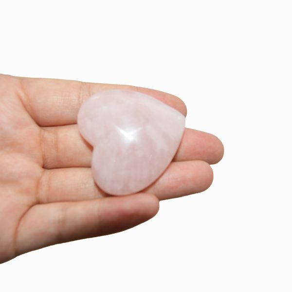 Carved Rose Quartz Heart Shaped Stone Technique Carved 0.35kg Natural Gemstone Hearts for Wedding Gift