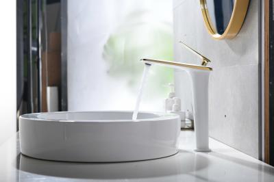 35mm Ceramic Cartridge Bathroom Basin Faucets , Solid Brass Single Hole Faucet