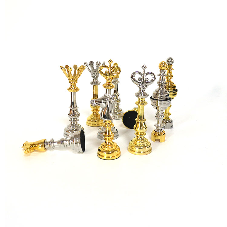 Custom Luxury Gold Silver Gradient Metal Chess Set with Custom Size and Customized Logo in Zinc-Alloy Material