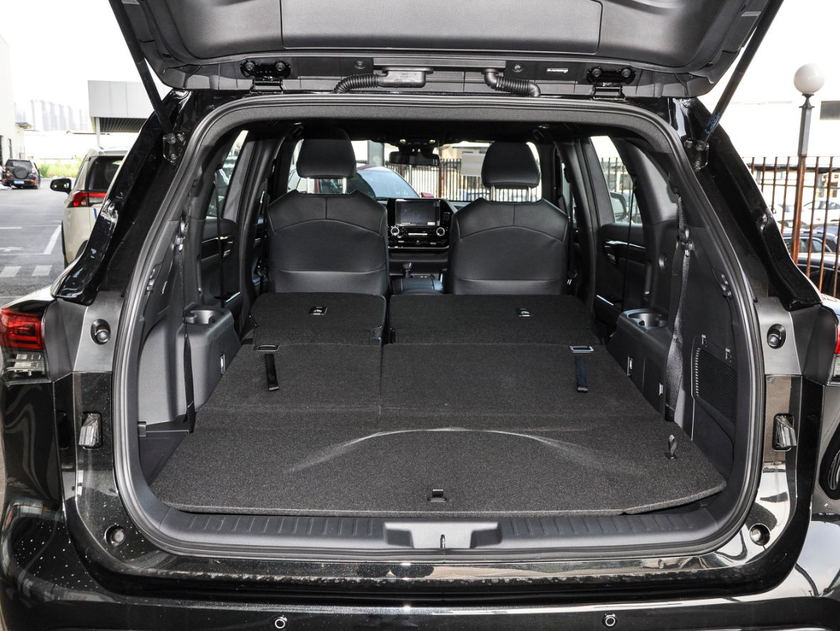 2022 Toyota CROWN KLUGER 2.5L HEV Полноприводный 5-дверный 7-местный гибридный внедорожник