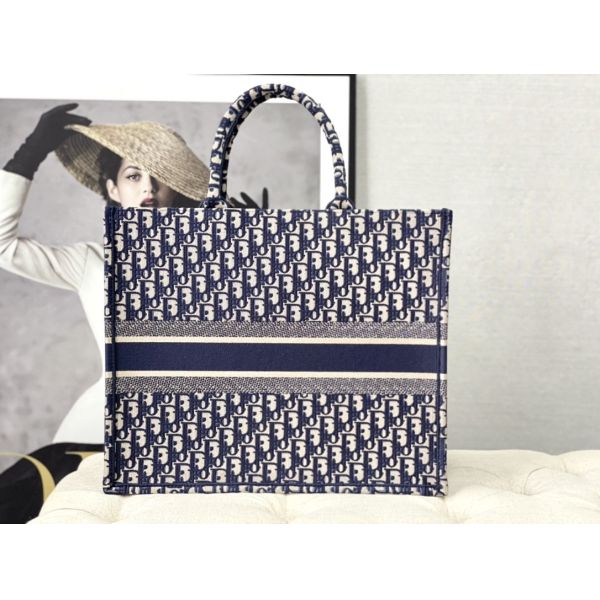 Sac d'épaule marqué bleu de Dior Oblique Embroidery Canvas Navy Christian Book Large