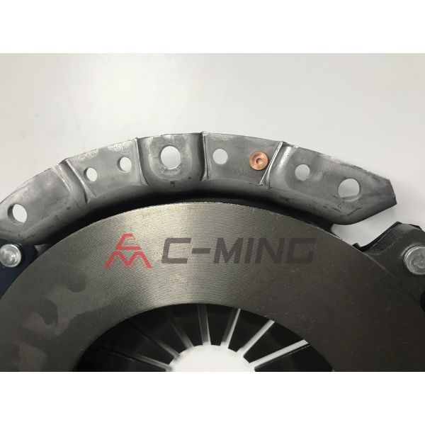 30210-56G00 L28E 240mm Clutch Pressure Plate Nissan Clutch Kits