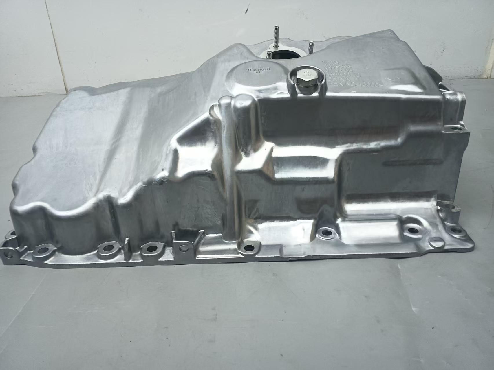 BOIGEVIS High Quality Oil Pan 11138580122 for BMW
