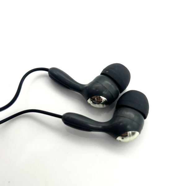 Enjoy Uninterrupted Sound with 10mm Speaker Disposable Airline Headphones on Your Next Fligh