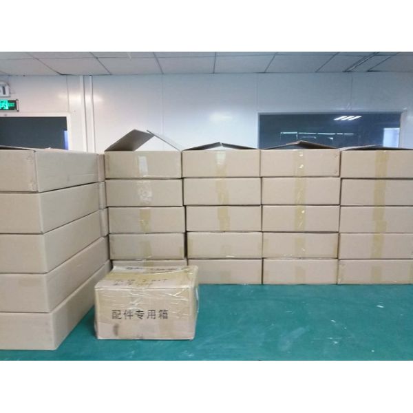 5700K 24000LM Slim LED Flood Light , 200W IP65 Waterproof Outdoor LED Flood Lights