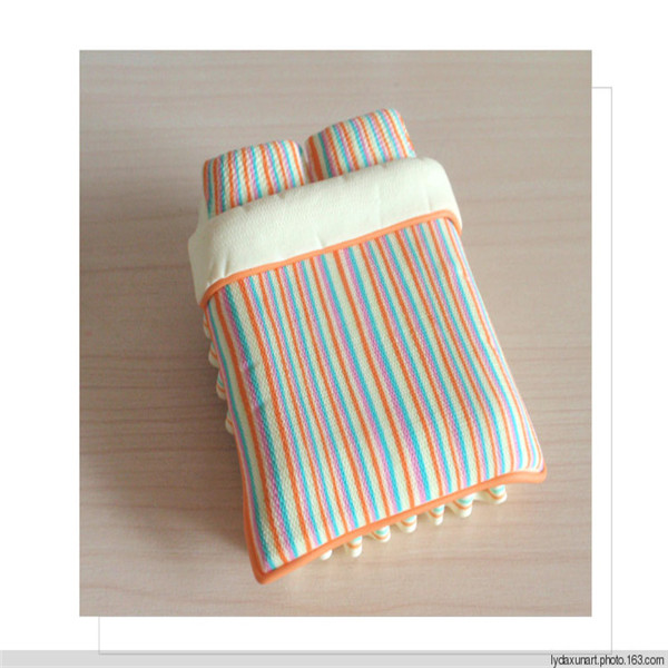 colorful model beds furniture bed, mini ceramic model bed for indoor indoor scene