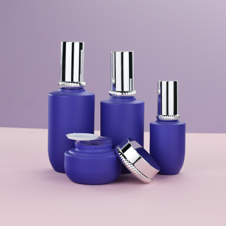 Косметический набор макияжа опарника сливк заботы кожи бутылки лосьона синего стекла 45ml