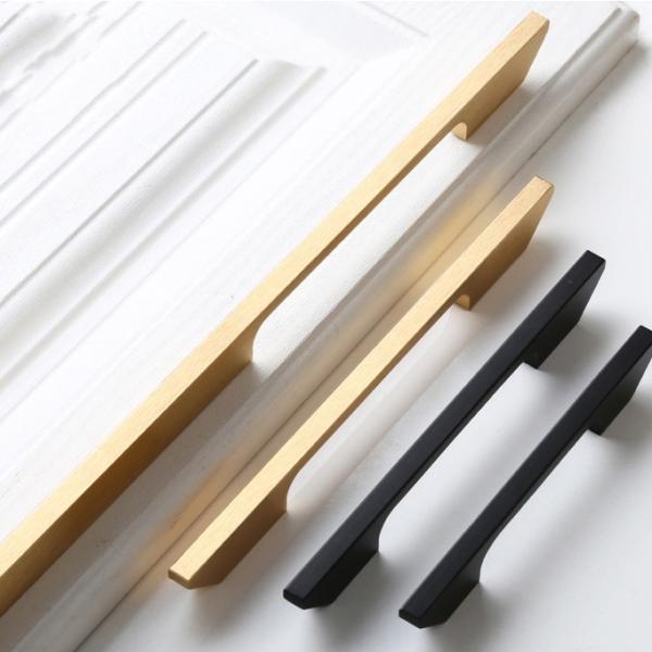 O vestuário clássico segura a decoração preta do ouro 1000mm por muito tempo para o quarto