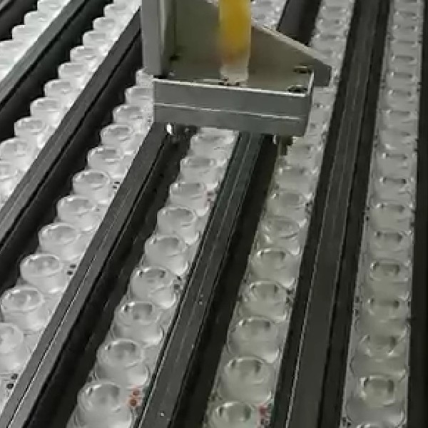 101 Máquina para colocar silicona Transparente Equipo de distribución de silicona 3 ejes