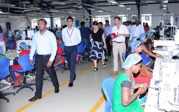 A produção inicial da avaliação da fábrica do armazenamento figura para fora a condição total