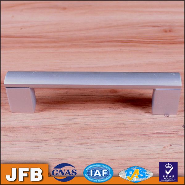 China factory wholesale chrome finish kitchen cabinet customized level fancy kitchen cabinet aluminum door handles