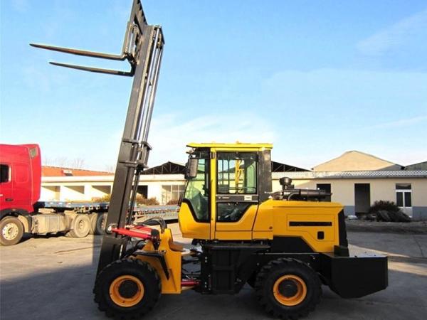 Fast Delivery ET40 4ton Rough Terrain Forklift Diesel 4x4 4 Wheel Drive Off Road Lifter Forklift