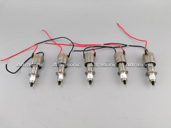 High Frequency 100 Watt 2 PCs Ultrasonic Converter In Medical Surgery