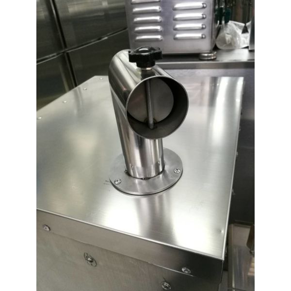 1.0kw Food Processing Equipments / Meat Smoking Machine ~220 - 240V 50 / 60Hz Temp 0 ~ 135°C