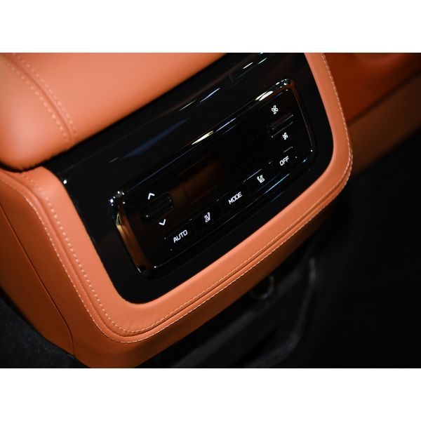 BAW Polestones 01 SUV hybride de taille moyenne Range étendu hors route Sept sièges