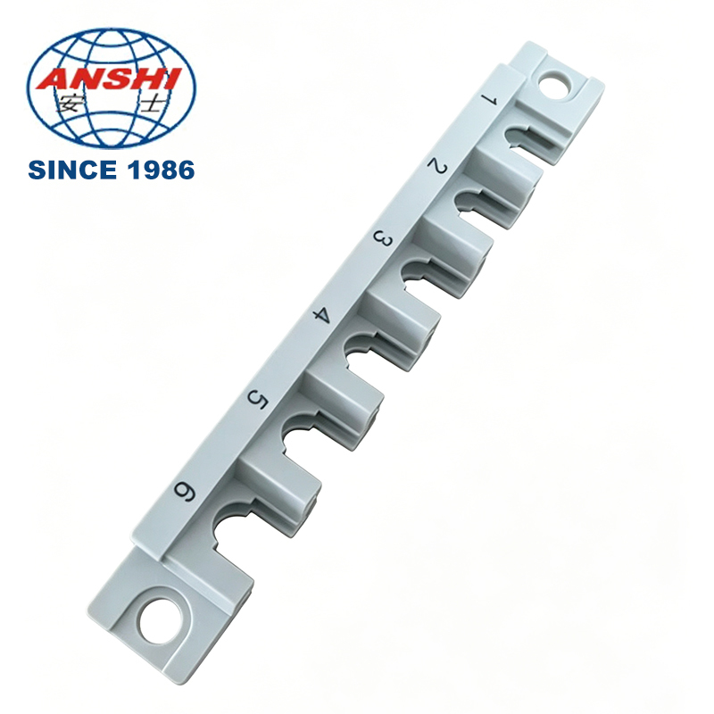 Manufacturer Plastic Fiber Cable Guide Organizer, Pigtail Fixing Wiring Accessories for Optical Cross Cabinet & ODF Patch Panel